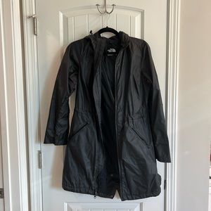 The North Face Rain Jacket Size Medium